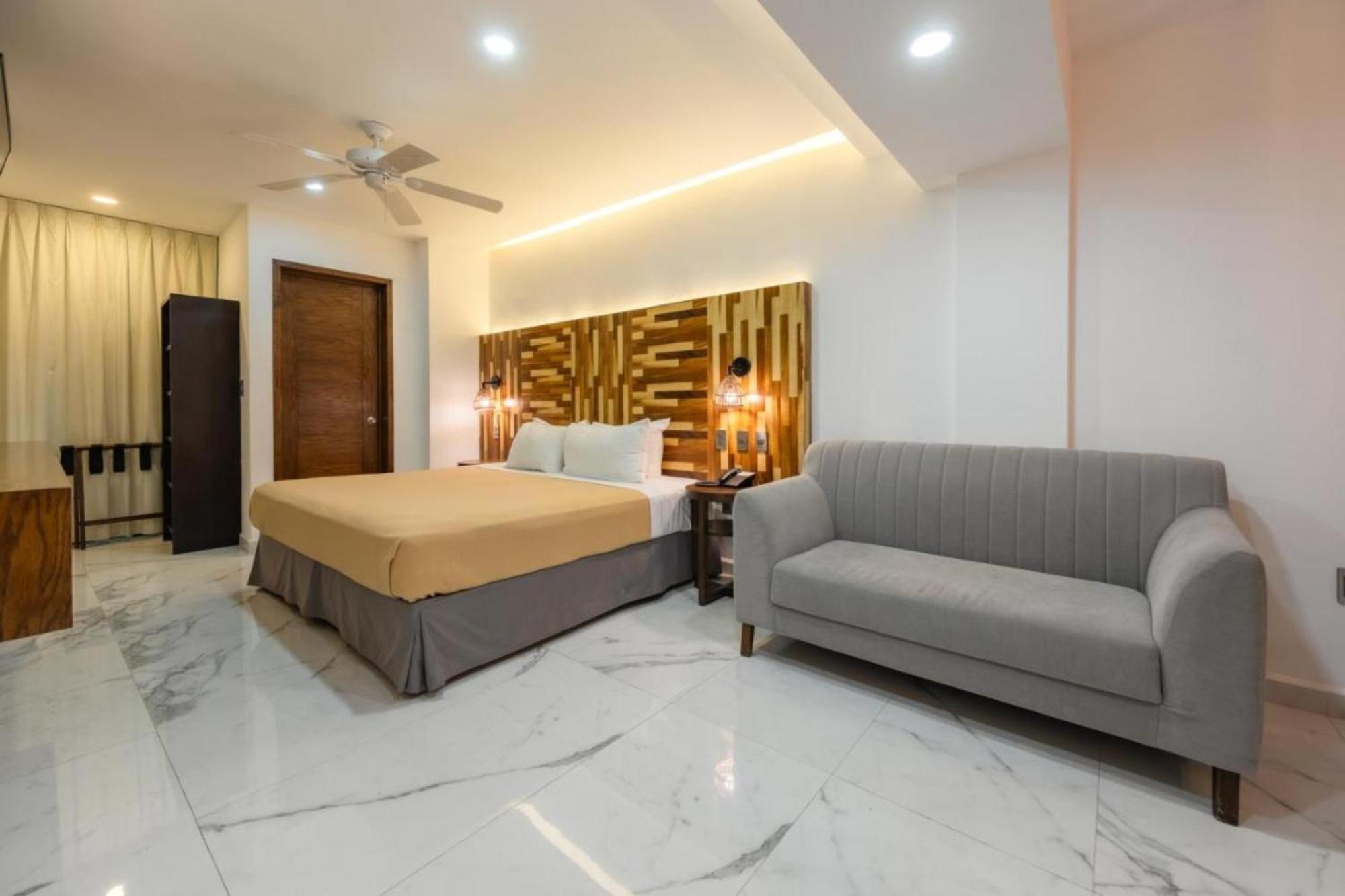 Collection O Hotel Marvic Playa del Carmen Eksteriør billede