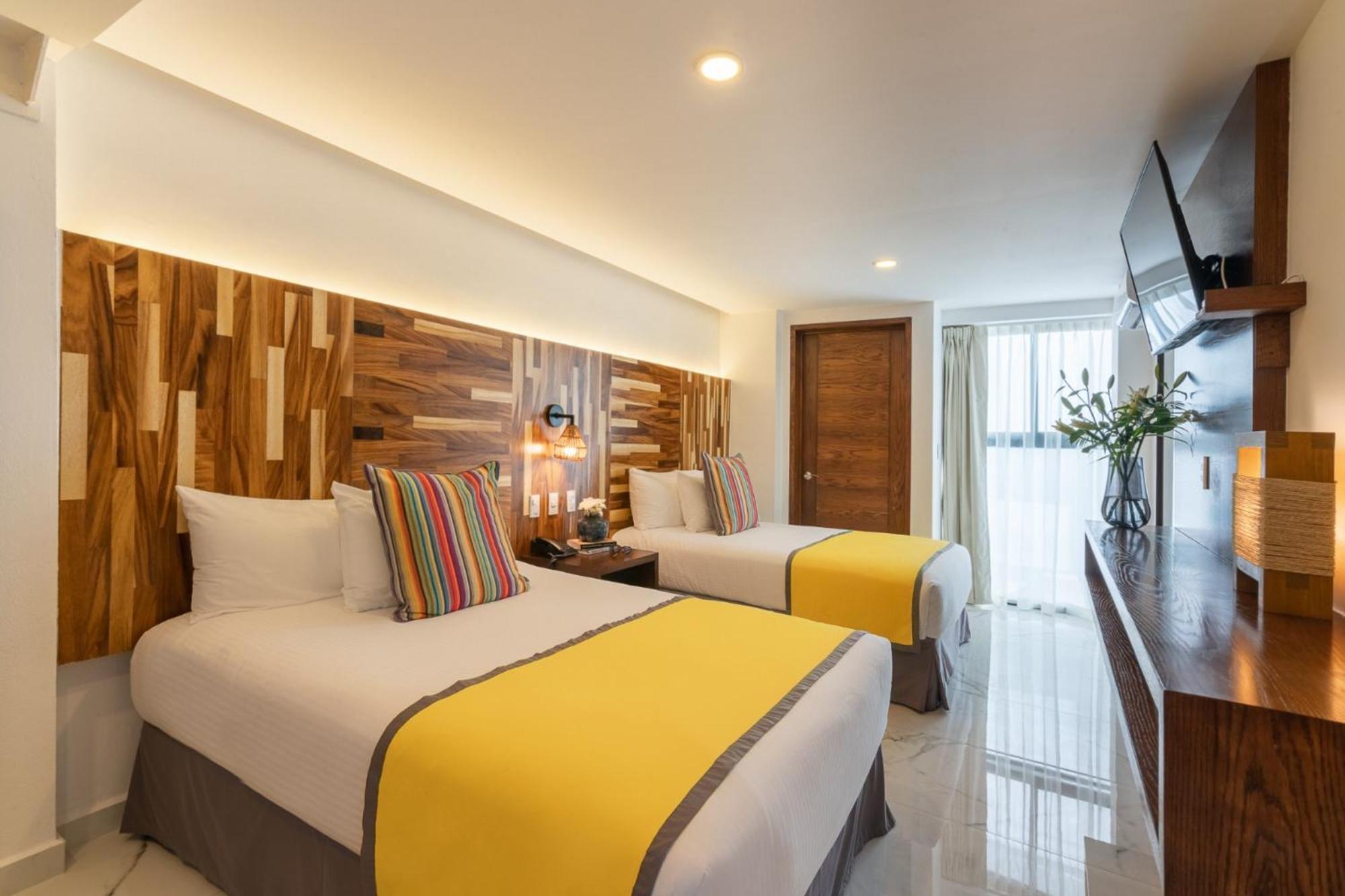 Collection O Hotel Marvic Playa del Carmen Eksteriør billede